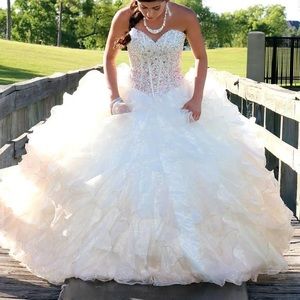 quinceanera dresses